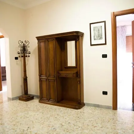 With 2 Bedrooms In With Wifi *