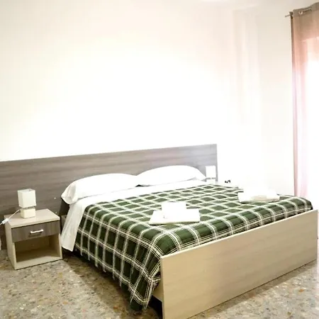 With 2 Bedrooms In With Wifi