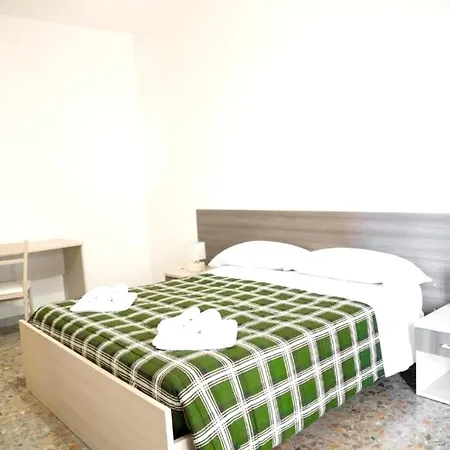 Διαμέρισμα With 2 Bedrooms In With Wifi *